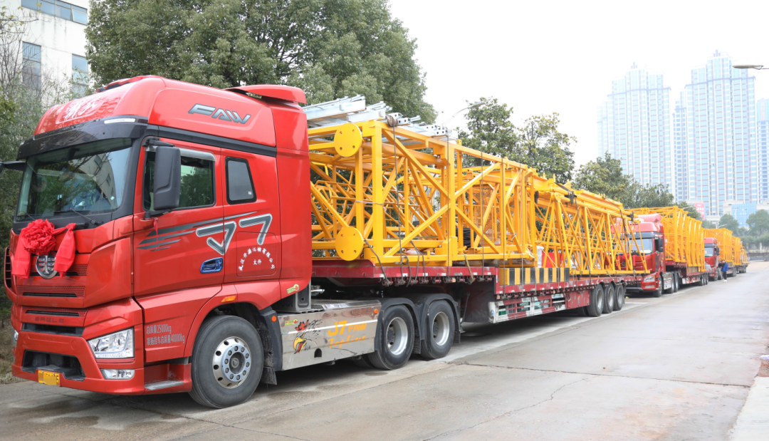 “虎”力全开！bti体育江麓开门红发货典礼隆沉进行