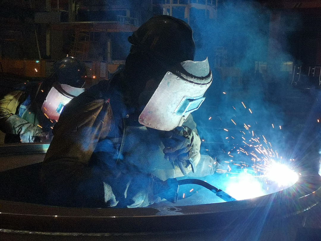 bti体育匠心 | 一把焊枪“点亮”灿烂人生