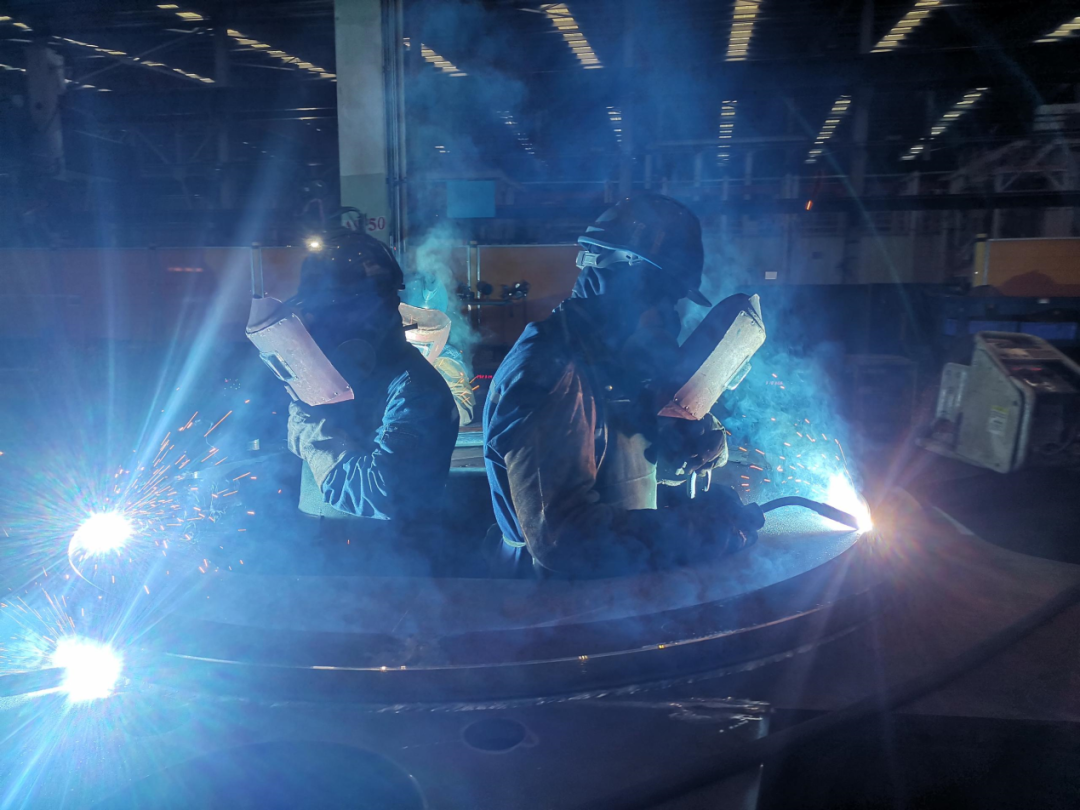 bti体育匠心 | 一把焊枪“点亮”灿烂人生