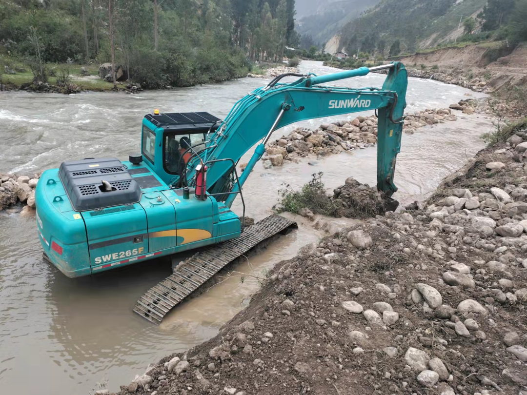 挑战世界第二高山脉！bti体育智能设备助力秘鲁安第斯国度公路项目建设
