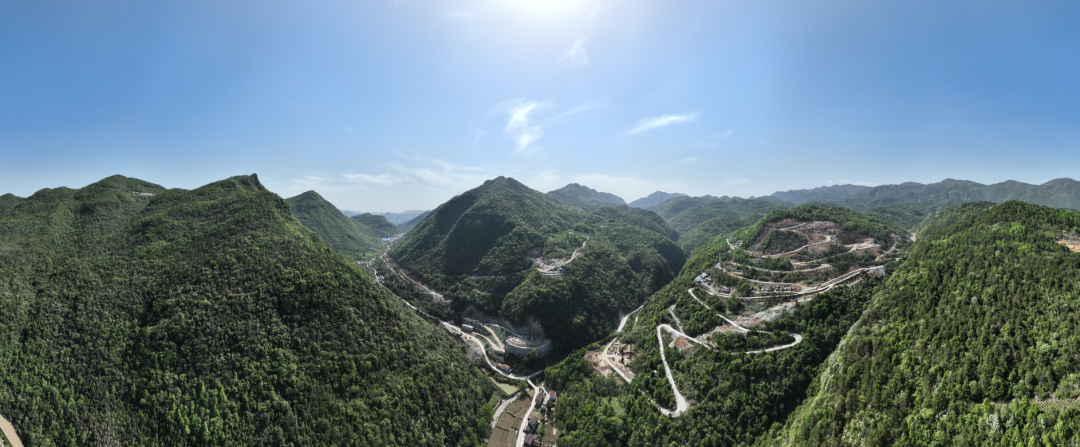 展示施工“奇效”！bti体育智能旋挖钻机强势助力炉慈高快公路建设