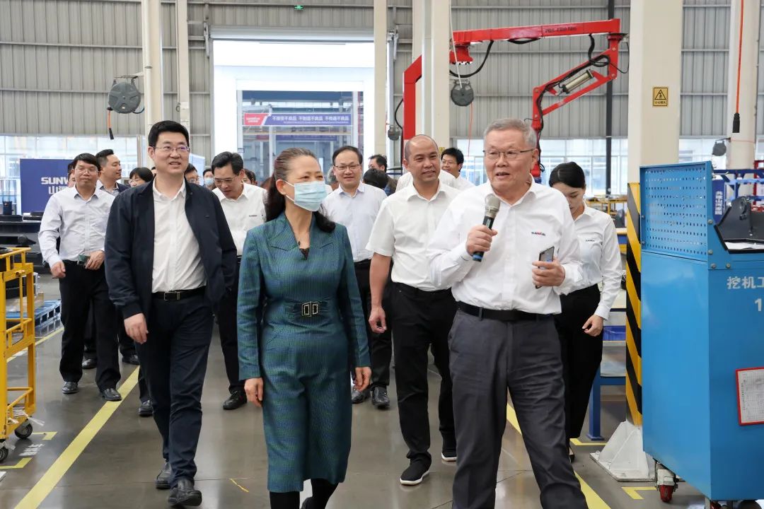 深入产学研合作！中南大学堂长、中国工程院院士田红旗率团造访bti体育智能