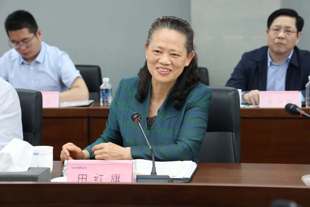 深入产学研合作！中南大学堂长、中国工程院院士田红旗率团造访bti体育智能