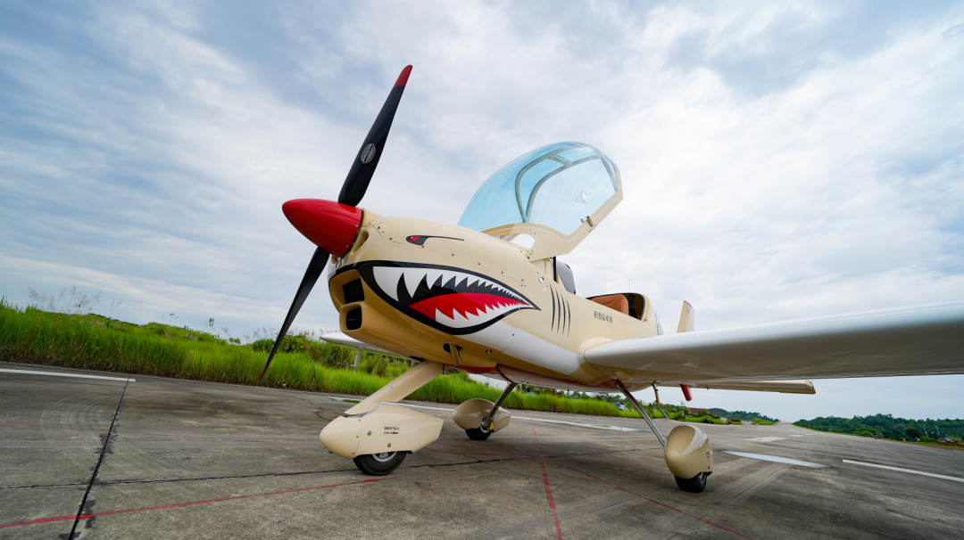 图集 | 阿若拉穿“鲨”衣，还有更多套装为天空添彩！