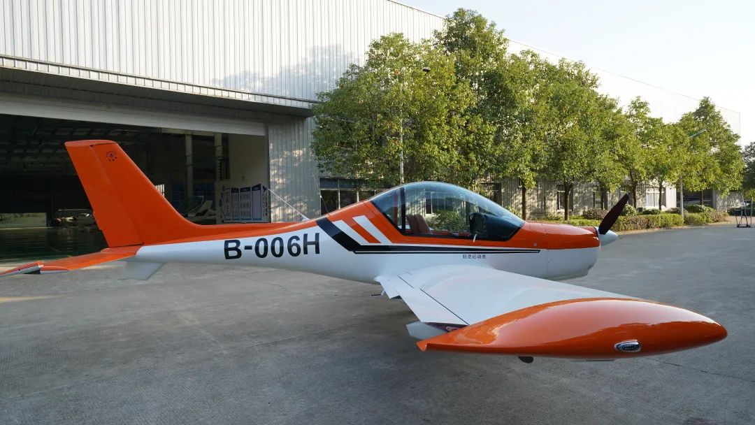 图集 | 阿若拉穿“鲨”衣，还有更多套装为天空添彩！