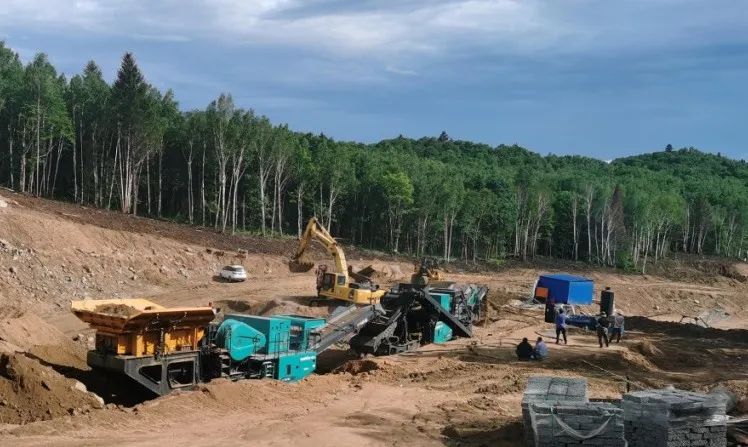 bti体育普石勒成套移动破碎设备助力哈伊高铁铁伊段建设