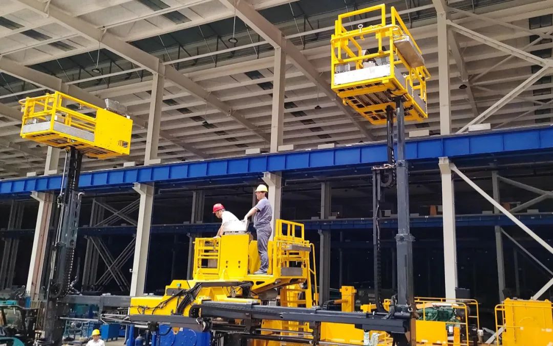 为铁路运输保驾护航！bti体育智能自主研造首套三平台作业装置成功交付