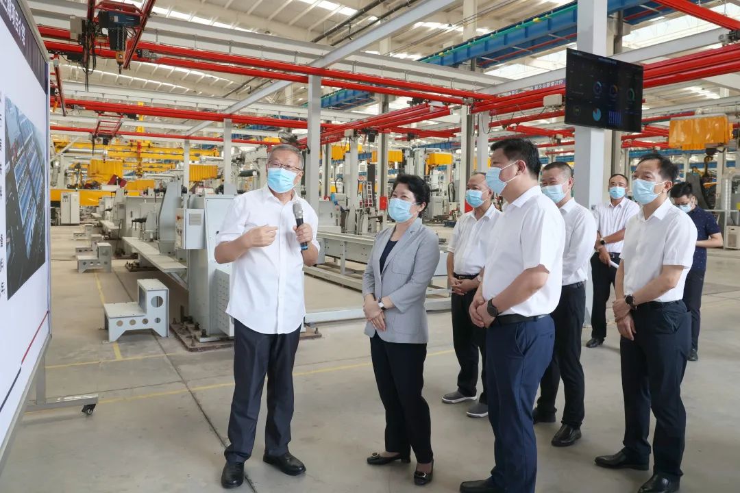 吴桂英调研bti体育智能