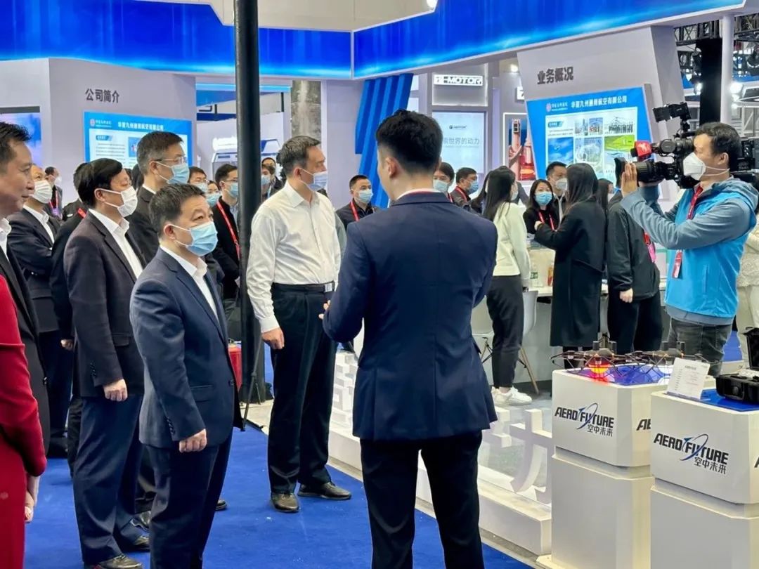 逆势飞舞！bti体育航空携手合作同伴亮相2022南昌飞行大会