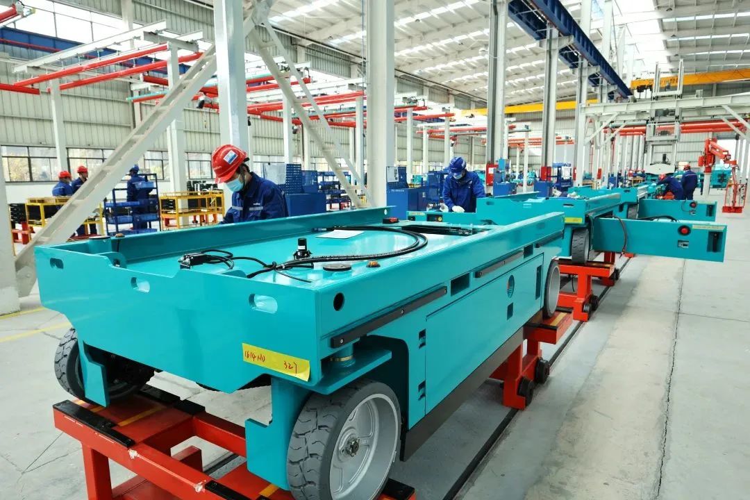 莫路君行早，更有早行人！bti体育智能癸卯兔年开工大吉