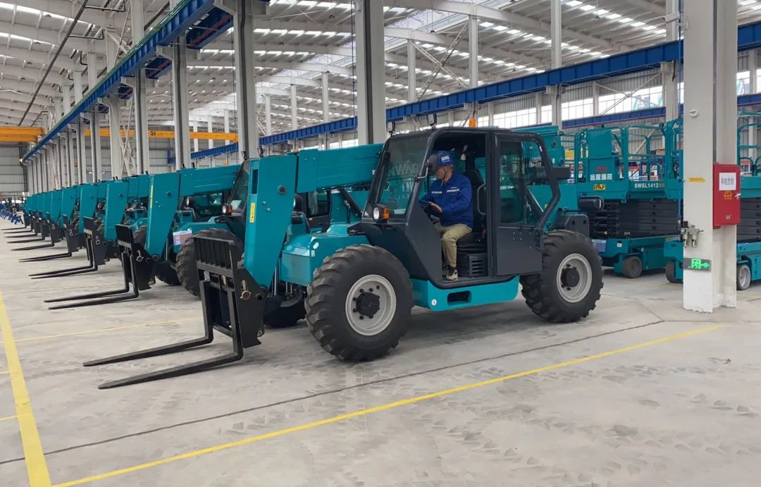 吹响复工“冲锋号”，全力冲刺“开门红”！bti体育智能高空机械复工复产进行时