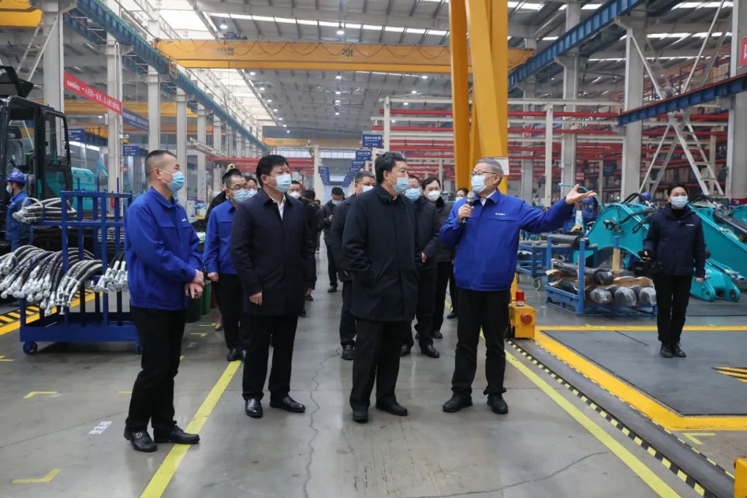 省政协主席毛万春调研bti体育智能