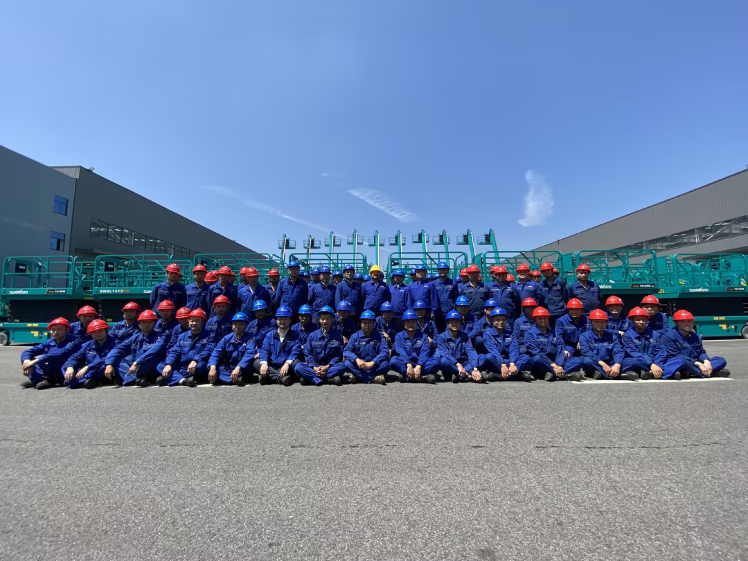 长沙市召开庆祝“五一”国际劳动节大会，bti体育智能1幼我1集体获赞美！