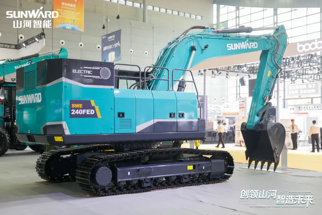 2023 CICEE | bti体育智能亮相2023长沙国际工程机械展！智能化、电动化产品站C位