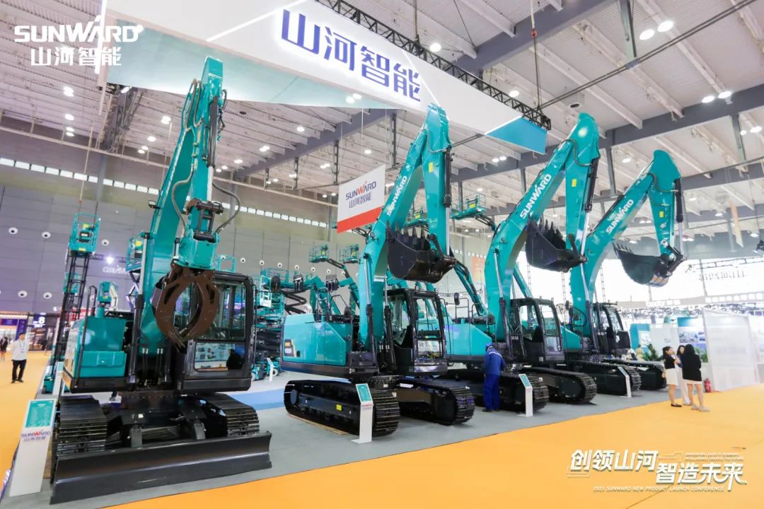 2023 CICEE | bti体育智能亮相2023长沙国际工程机械展！智能化、电动化产品站C位