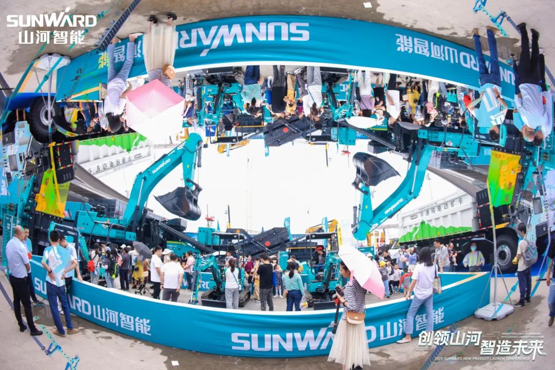 2023 CICEE | 全球工程机械盛会美满闭幕！bti体育智能交出闪亮答卷