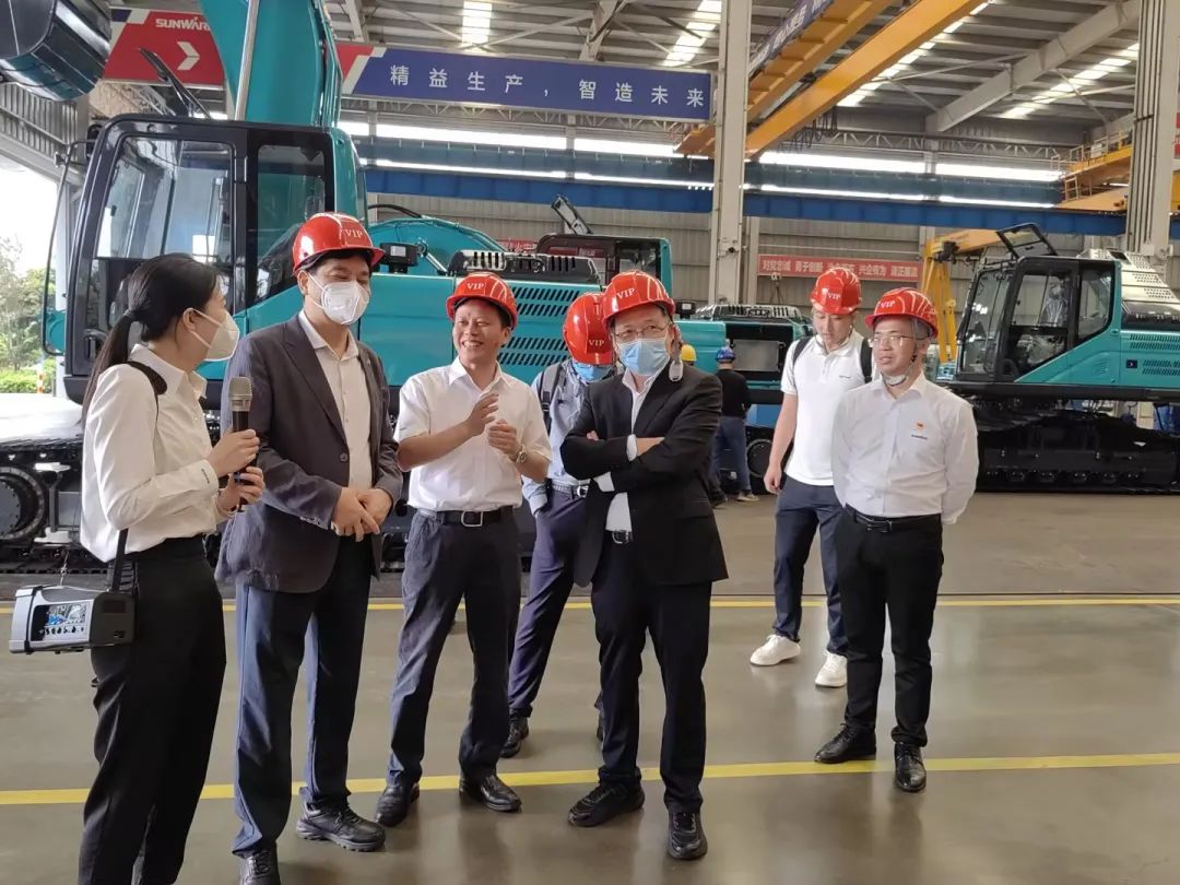 中国科学院院士陈十一率队到访bti体育智能