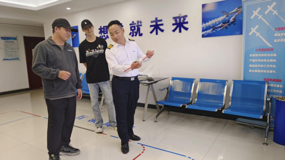 湖南bti体育通航获CCAR-141部民用航空器驾驶员学堂运行合格证