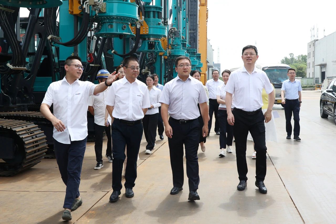 商务部自贸区港司调研bti体育智能