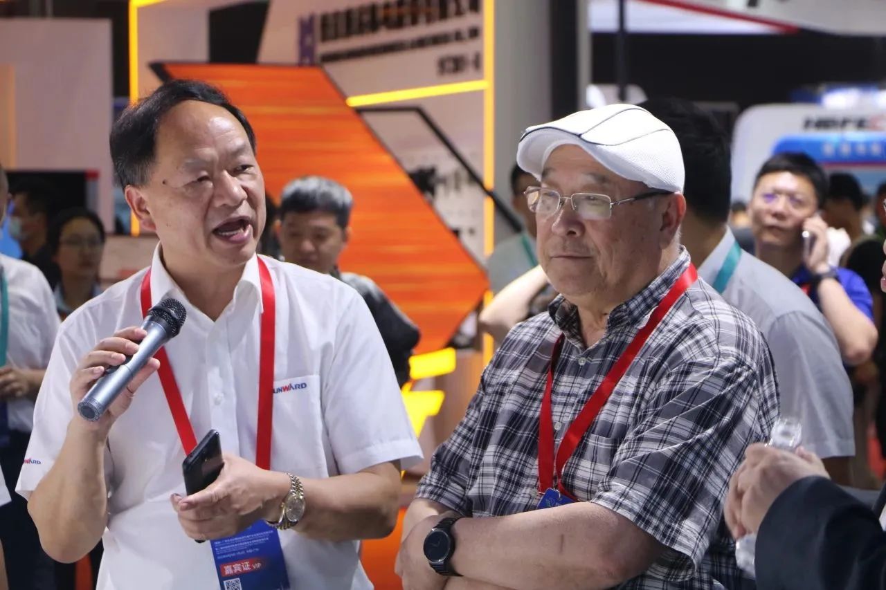 中铁bti体育亮相首届广州大湾区国际轨路交通产业发展论坛暨展览会