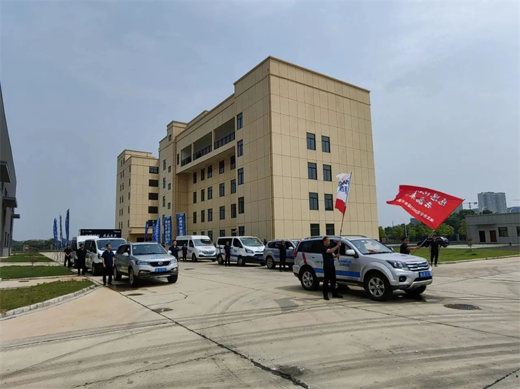 周到似火，服务加码！bti体育智能基础设备服务万里行为您保驾护航