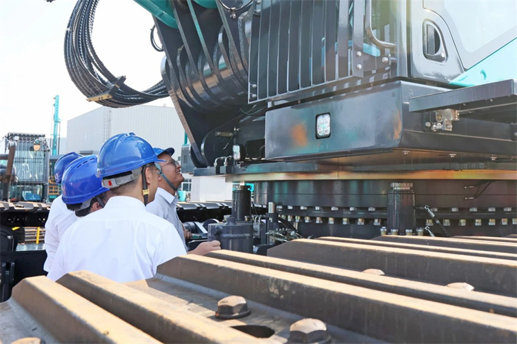 bti体育智能桩工机械再添强将！SWDM800H旋挖钻机顺利下线