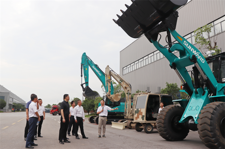 国度应急治理部接济协和谐预案治理局副局长颜彬一行调研bti体育智能