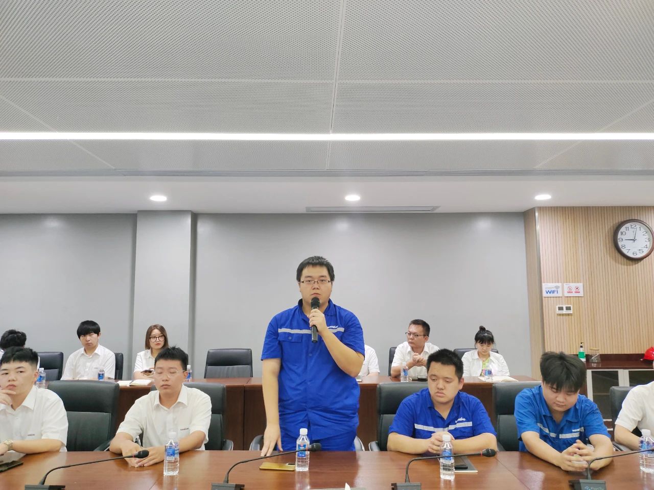 畅谈心声，共话将来！这场应届毕业生员工座谈会，很暖，很贴心！