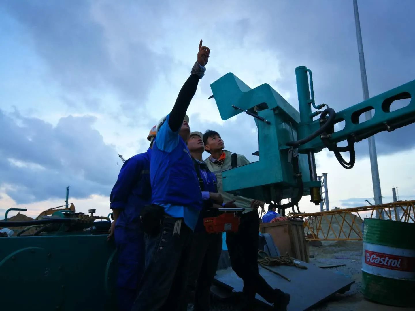 看bti体育工匠们若何用一双巧手“拿捏”工作、创造“事业”