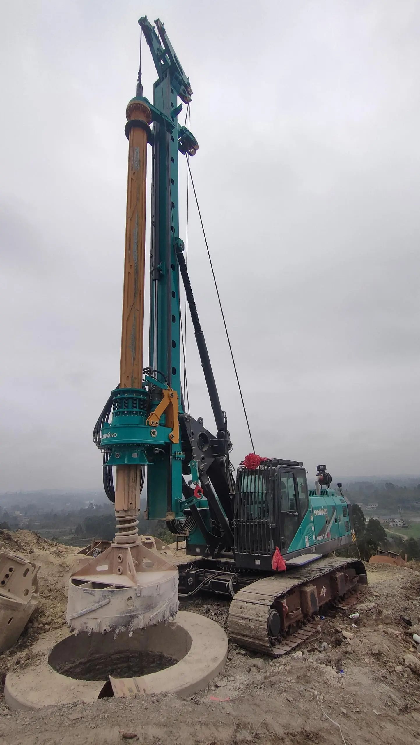 持续火热交付！bti体育智能SWDM190JN旋挖钻机备受全国各地客户青睐