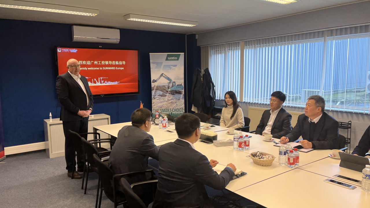 广州工控党委书记、董事长景广军率队赴bti体育智能欧洲子公司调查