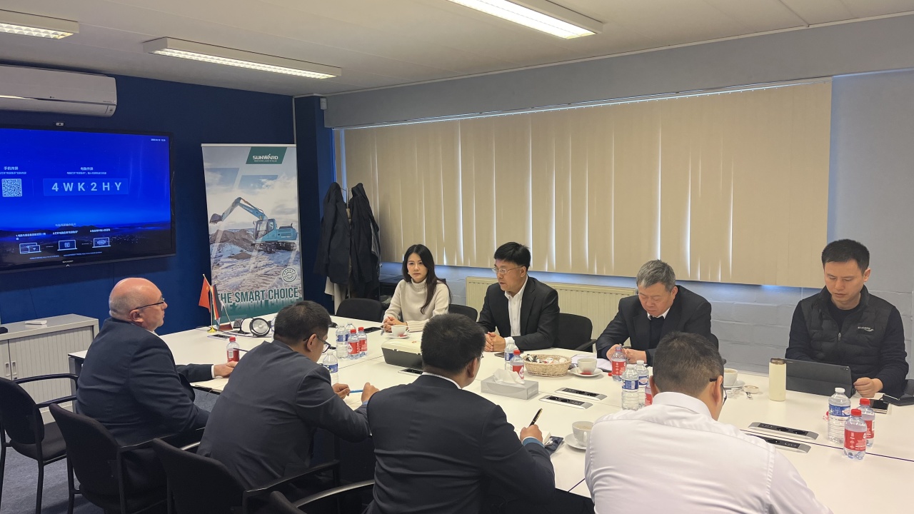 广州工控党委书记、董事长景广军率队赴bti体育智能欧洲子公司调查