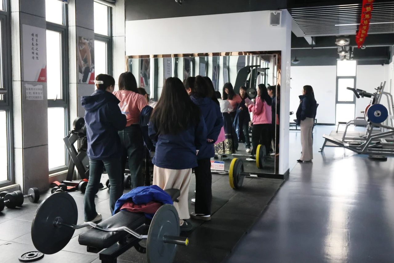 多姿多彩绽青春！bti体育智能发展“三八”国际劳动妇女节主题庆；疃