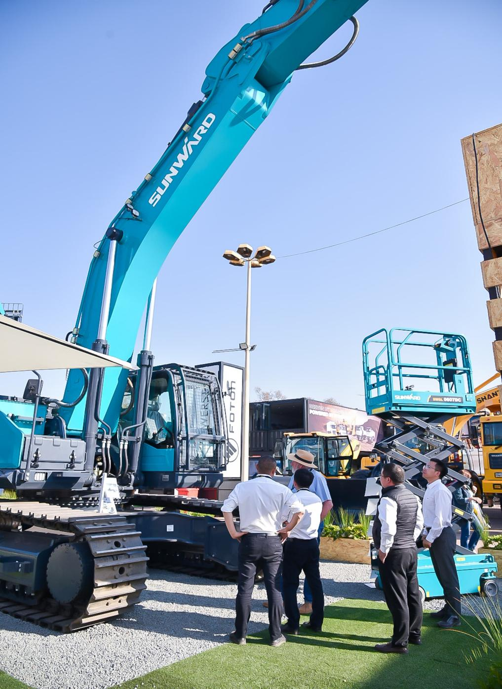 逾越山海，沉器远航！bti体育智能亮相南非最大矿业展会