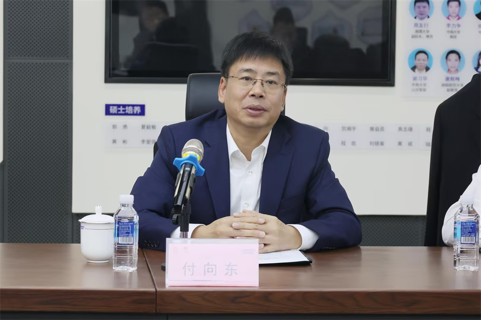 同船出海，共赢将来！中铁九局副总经理刘峻峰一行到访bti体育智能