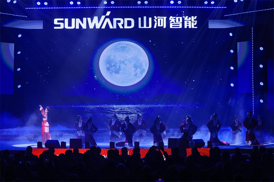 创新引领价值 梦想成就将来——庆祝bti体育智能成立25周年赞美大会暨文艺晚会隆沉进行