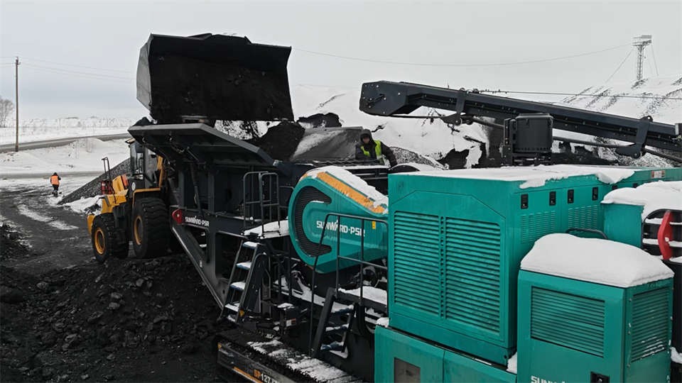 不惧-30℃极寒挑战，bti体育普石勒破碎筛分设备不变运行！