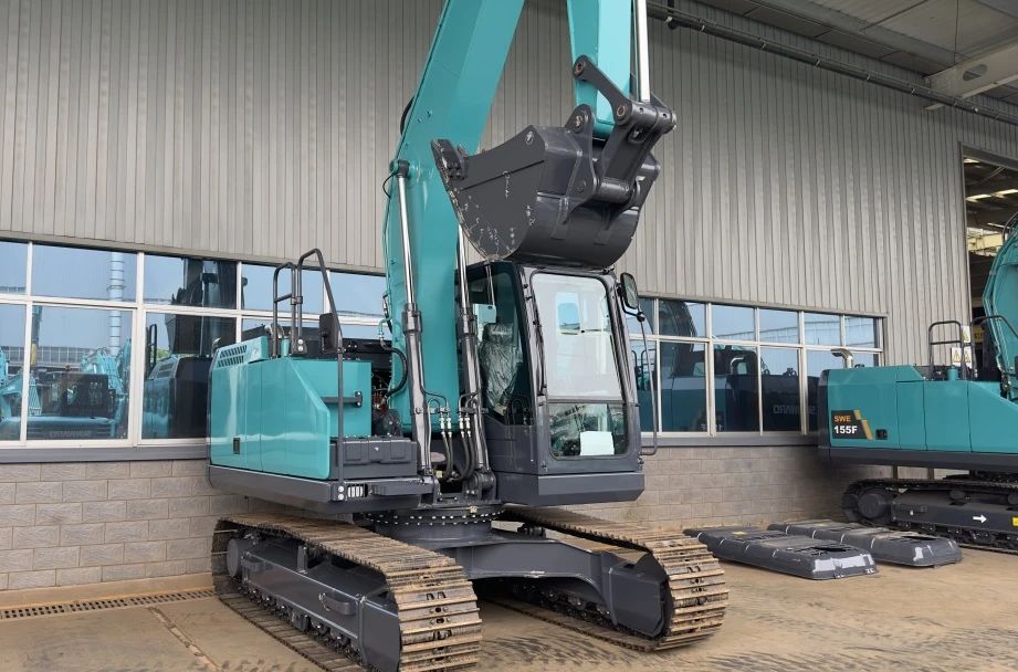 聚焦市场需要，bti体育智能三款精品工程液压挖掘机成功下线