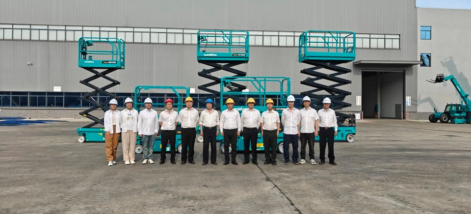 bti体育智能电动液驱剪叉系列产品全面升级，为客户创造更大价值