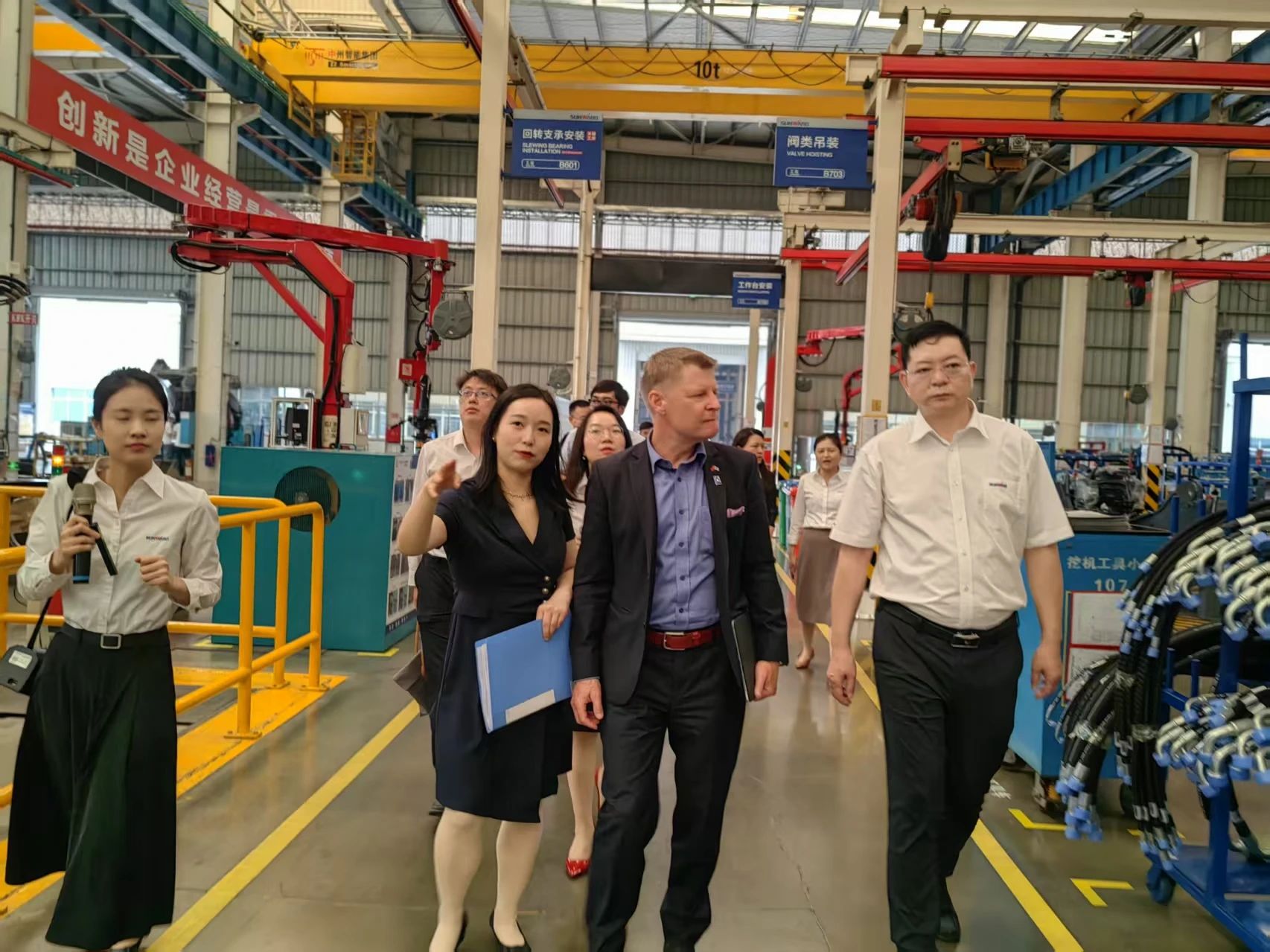 芬兰驻华大使馆商务参赞到访bti体育智能