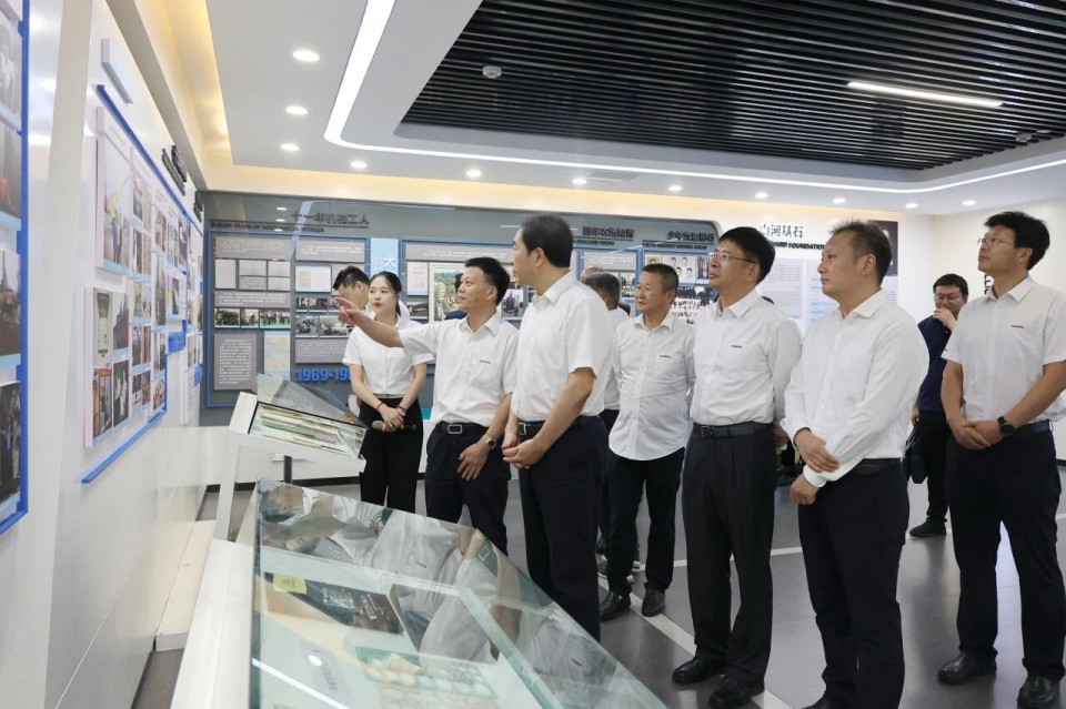 中国煤炭地质总局局长马刚到访bti体育智能，同谋绿色智能矿山设备发展新蹊径